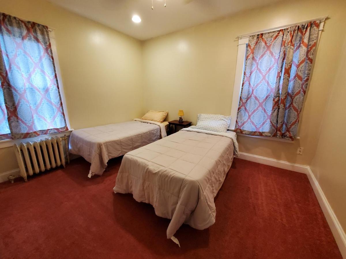 6 Minutes From The Falls! Spacious 2Nd Floor Apartment Sleeps 5 Niagara Falls Exterior foto